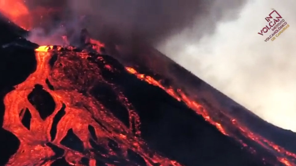 Erupción del volcán Cumbre Vieja en la Isla de La Palma