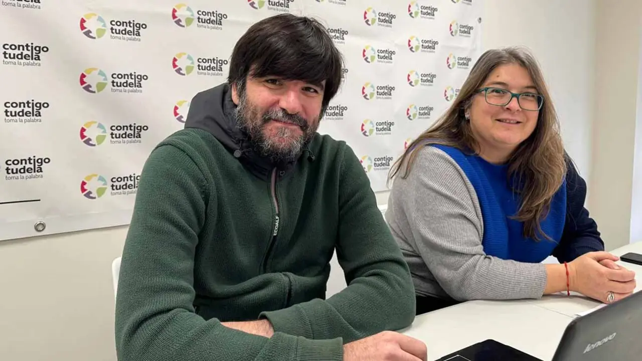 contigo tudela eneko larrarte olga risue&ntilde;o