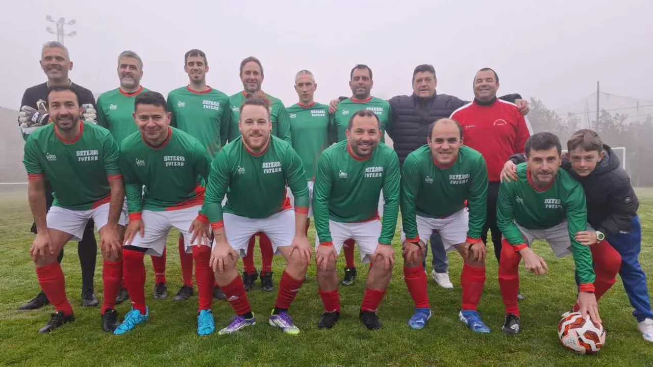 Equipo de Pe&ntilde;a Beterri. Trofeo Amistad. Foto esteban Baigorri