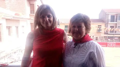 Conchi Ausejo y Gloria Munilla