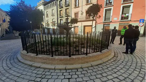 rotonda plaza mercadal3