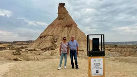 bardenas selfie castildetierra