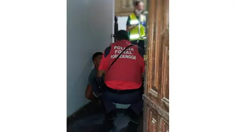 policia foral funes detenido