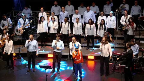 cintruenigo coro gospel cada dia en su presencia