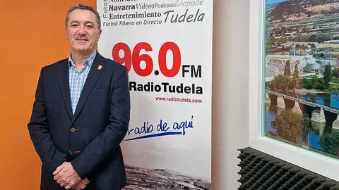 jose luis sanz alcalde de arguedas