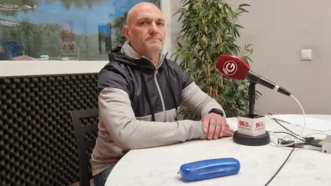 b4f3549b-f3c0-458a-92e8-0585d10049f9