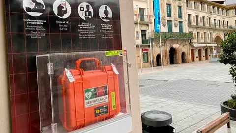 desfibrilador semiatuom&aacute;tico3