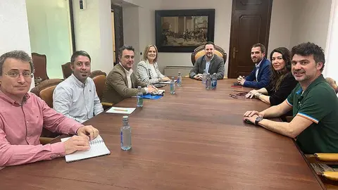 reunion alcaldes tudela y barakaldo2