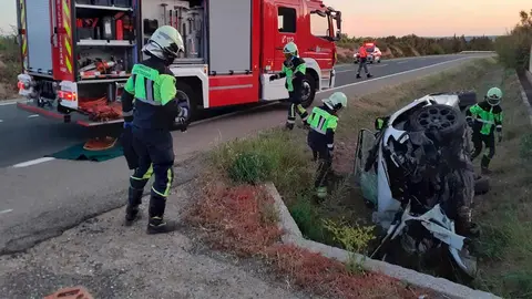 salida de vía y vuelco en cascante