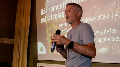 Fernando Valladares, durante la charla que ofreció en la UNED de Tudela