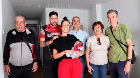 homenaje a Roque, bebé de Murchante