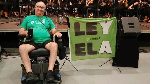 Ángel Álava Lumbreras padece de ELA