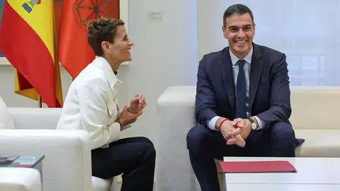 reunión maría chivite pedro sánchez4