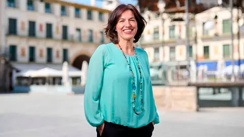 olga chueca, portavoz del PSN en Tudela