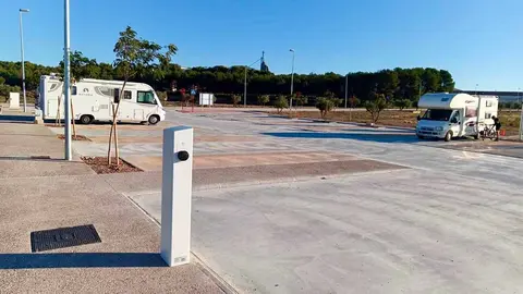 área autocaravanas fustiñana2