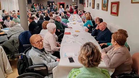 murchante club de jubilados fiesta fin de año (3)