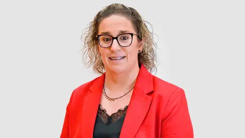 esther iso secretaria política municipal psn