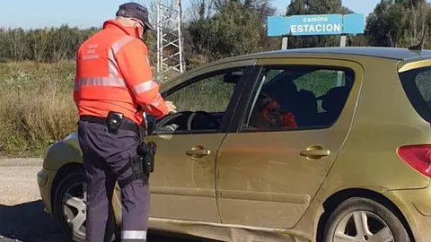 policía foral vehículo interceptado