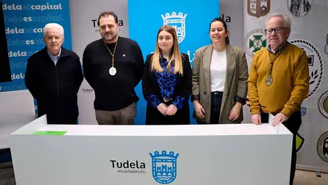concurso cartel de concentración de bombos y tambores y rompida de la hora y concurso dibujo semana santa tudela