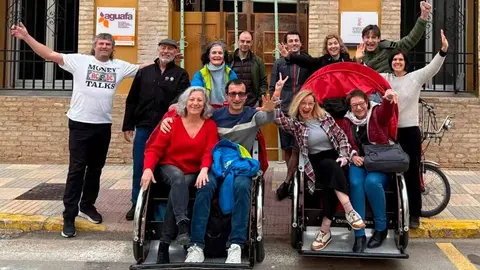 encuentro en bici sin edad guadassuar valencia. Foto: Biciclistas de Corella