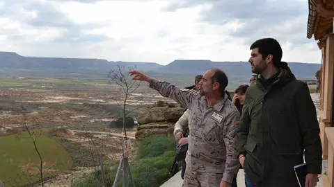 visita parlamentaria polígono de tiro de bardenas3