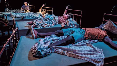 espectáculo circo R.E.M.