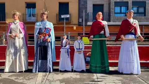 comparsa gigantes cortes
