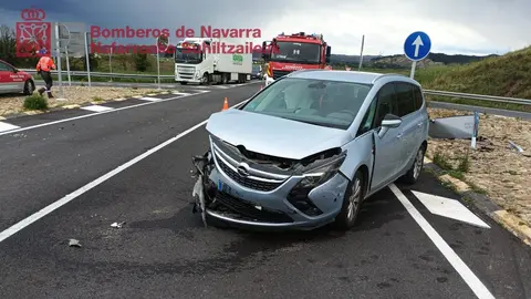 Accidente en la Na-115 en Peralta