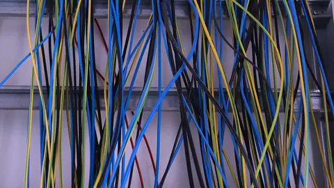 Cableado eléctrico. Foto: Freepik