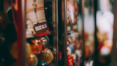 Comparativa entre casinos online y físicos: ventajas, desventajas y qué esperar