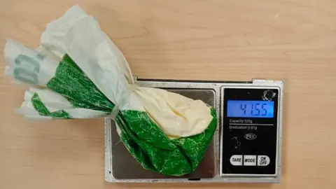 sustancia portada por el copiloto