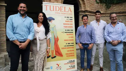 Presentación de la Feria Taurina de Santa Ana (1)