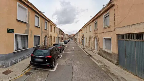 calle del estanque en tudela