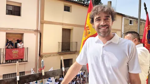 Christian Beguer, encargado de prender la mecha del cohete de las fiestas de Buñuel 2025