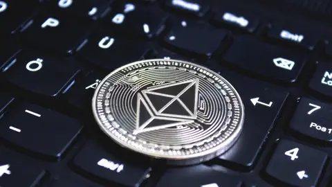  España apuesta al largo plazo: retrato del inversor de criptomonedas 