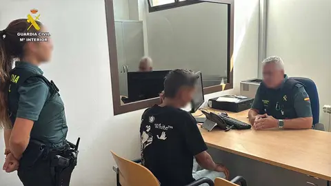joven detenido en calahorra por intentar apuñalar a su pareja