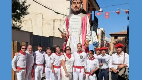 Comparsa de gigantes de Villafranca. Foto Ayto. Villafranca