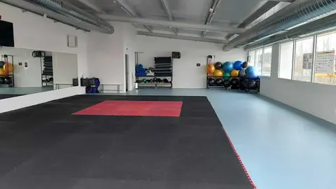 Sala de deporte de Fusti&ntilde;ana