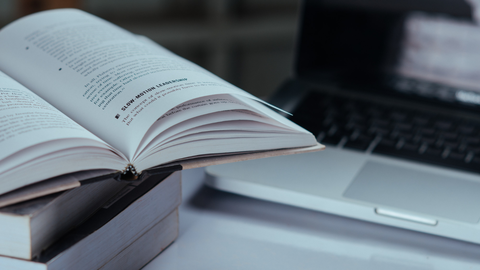 C&oacute;mo escribir una tesis doctoral en Espa&ntilde;a
