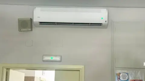 Corella Instala aire acondicionado en varias aulas del colegio