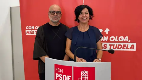 Iv&aacute;n Romo junto a Olga Chueca, PSN-PSOE Tudela