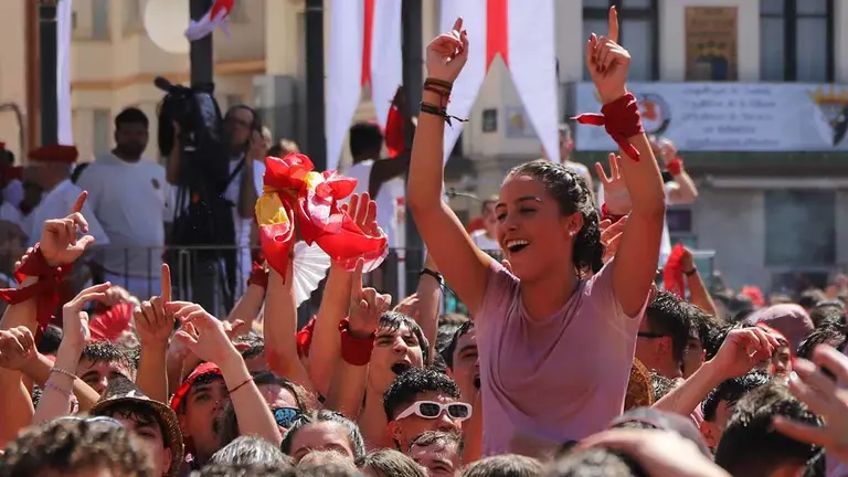 Cohete Fiestas de Santa Ana 2024 (19)
