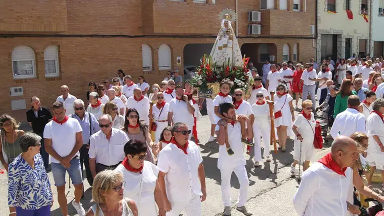 Procesión de Santa Ana en Buñuel 2025 (3)