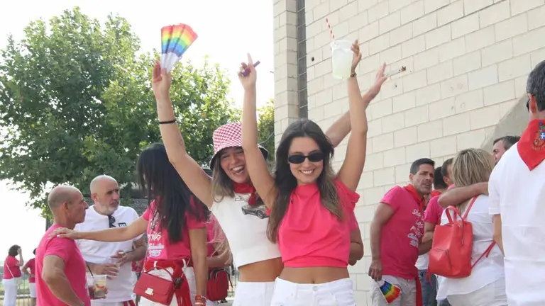 Fotos Fiestas de Cabanillas 19-08-2025 (11)