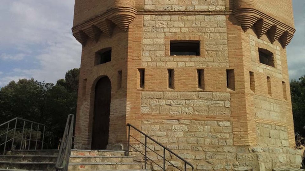 Entrada Torre Monreal de Tudela