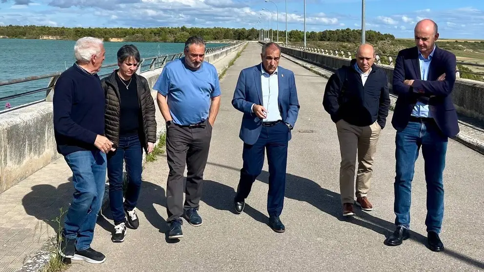 Participantes en el encuentro han paseado por las inmediaciones de El Ferial