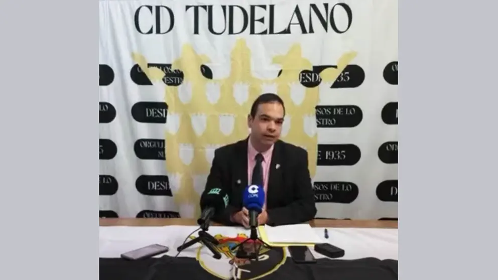 Ram&oacute;n l&aacute;zaro se despide como presidente del CD Tudelano