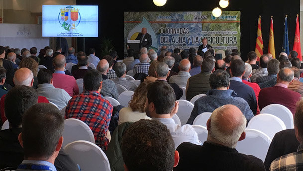 Cesar Trillo y Adres del Campo