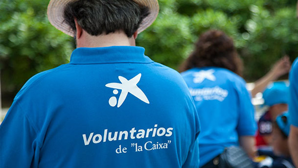 voluntarios la caixa