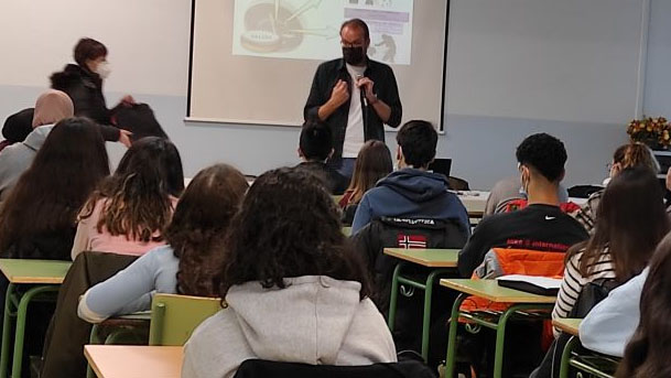 Charlas 25N IES Alhama Corella